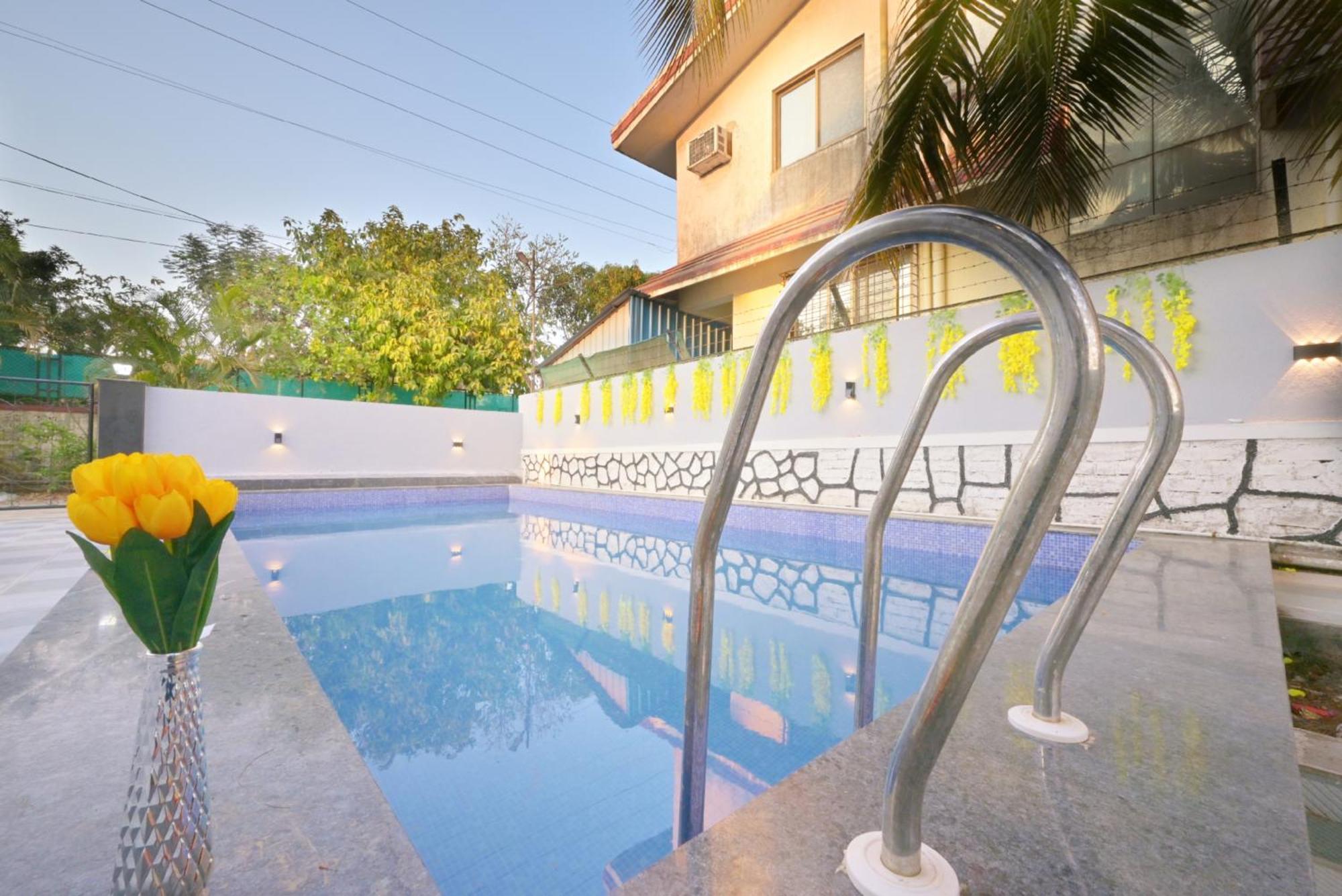 Empyrean Stay Ll 3Bhk Ll Marshall Villa Ll Large Pool Ll Ac Ll Lonavala Exterior foto